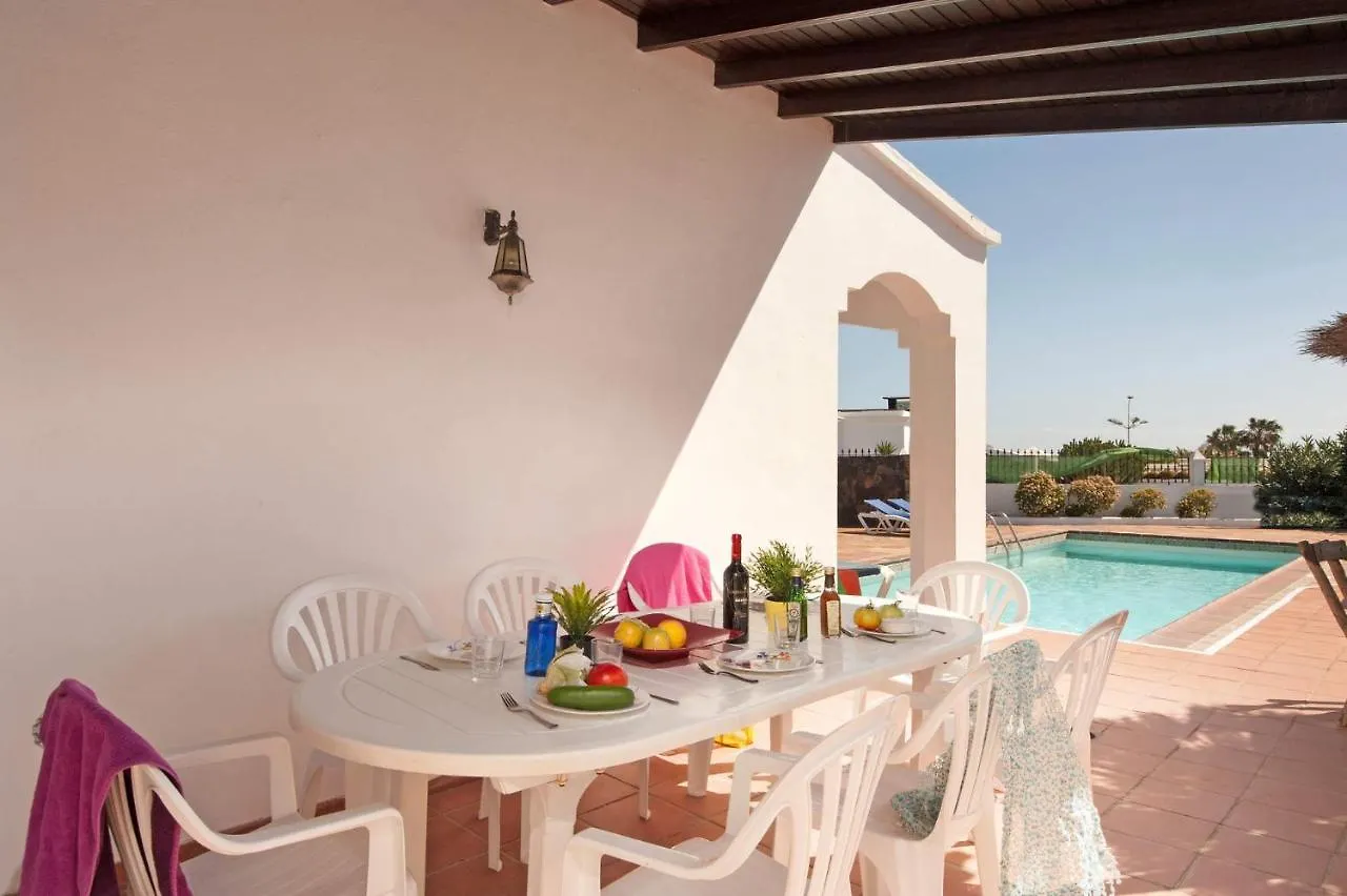 Villa Nikki Puerto Del Carmen Puerto del Carmen   Puerto del Carmen (Lanzarote)
